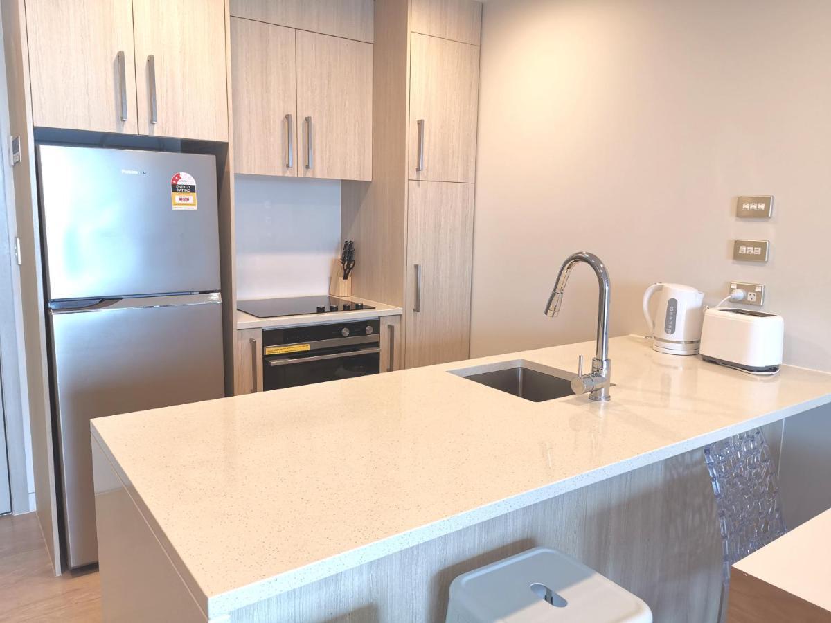 Modern 2 Bedroom Apartment 1 Minute To Skytower Auckland Exterior photo